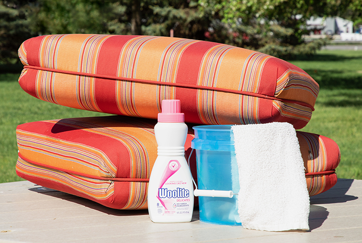 Iosso Mold & Mildew Stain Remover can be used to clean outdoor fabrics
